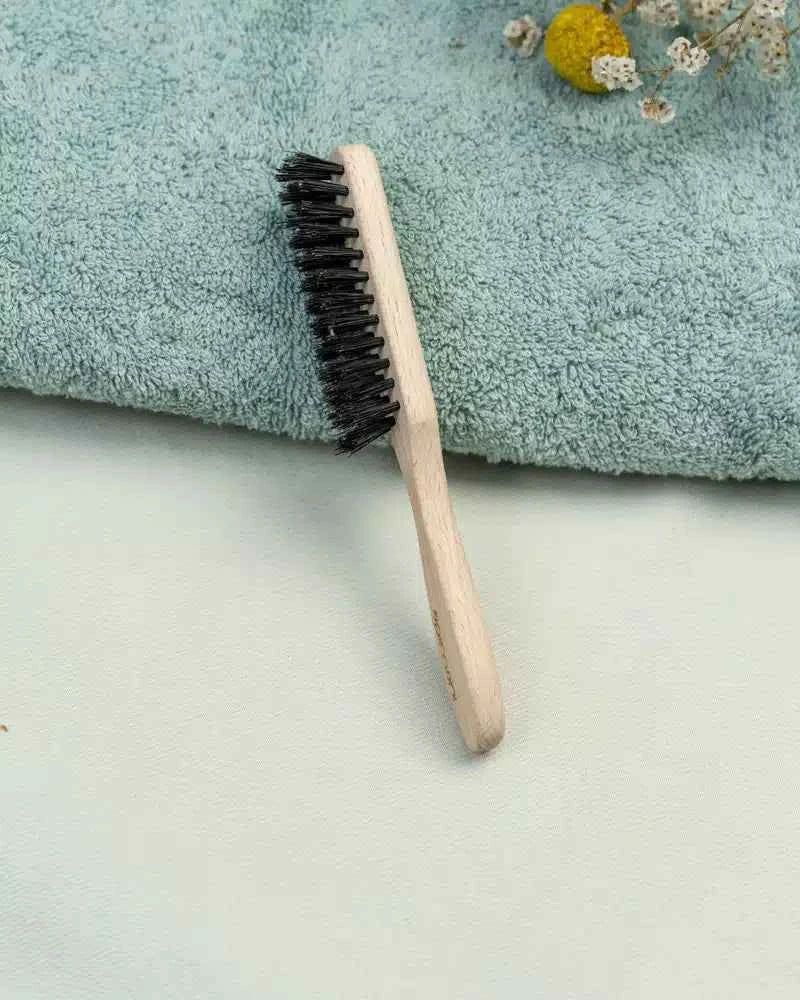 Brosse à barbe Poils de Sanglier - Bois de Hêtre naturel