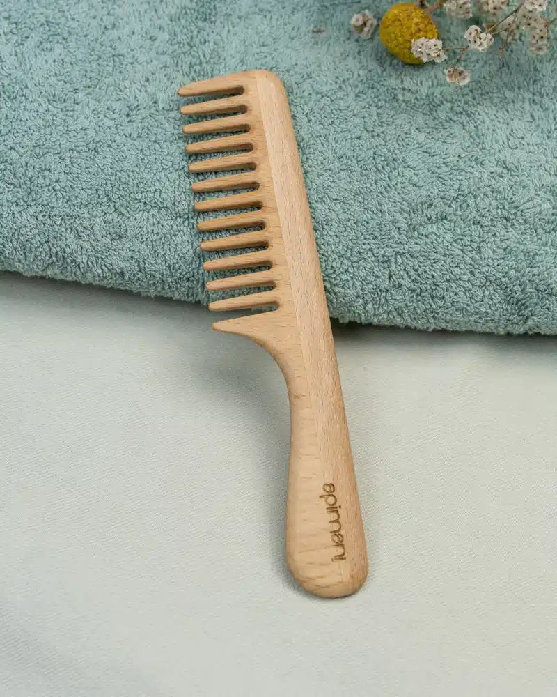 peigne en bois