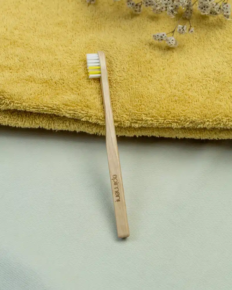 brosse à dents enfant en bois