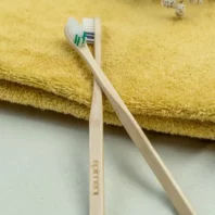 brosses à dents en bois fabriquées en france