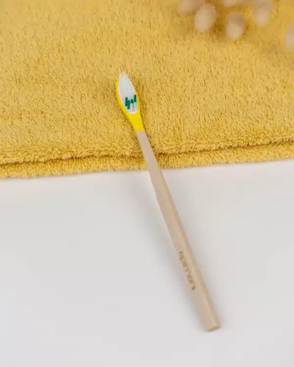 brosse a dents rechargeable souple jaune