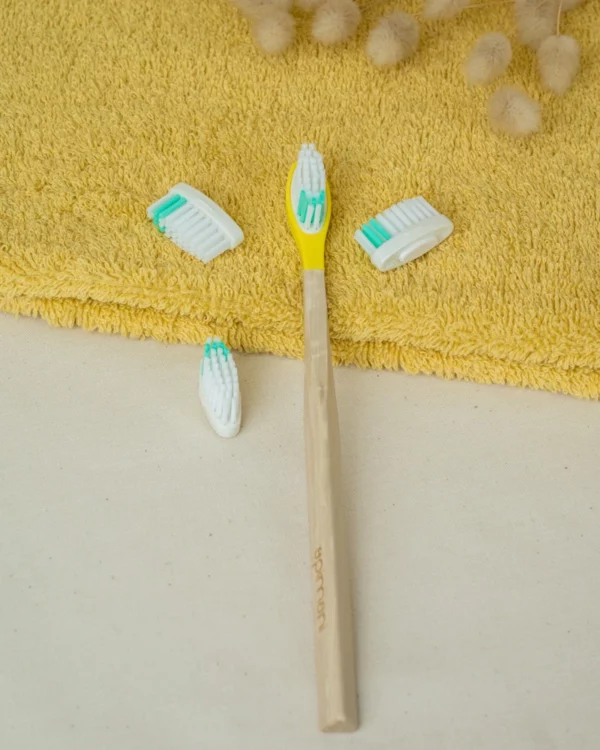 pack 1 an brosse à dents rechargeable jaune extra-souple