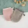 Gant démaquillant à l'eau