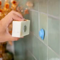 utilisation porte savon adhesif