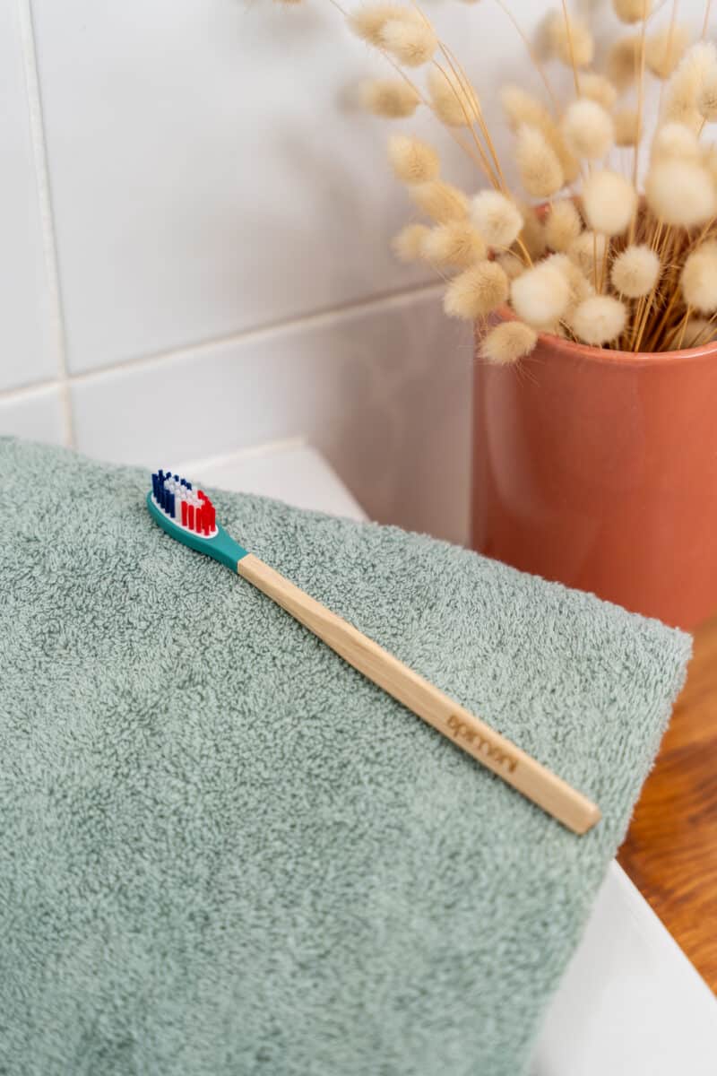 brosse-a-dents-rechargeable-made-in-france